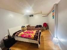 Room for rent for sharing Girls only  Oct 1st