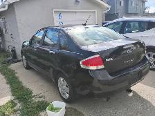 Ford Focus needs love - Photo 2