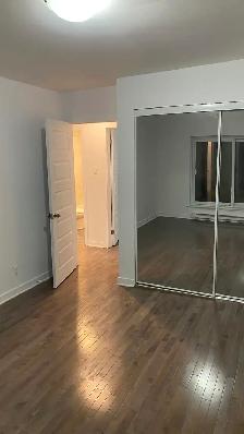 Next to Metro Snowdom. 1 1/2, 3 1/2, 4 1/2 Apt. available Now - Photo 9
