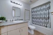 Room Available for Rent – Female Students Only - Photo 5