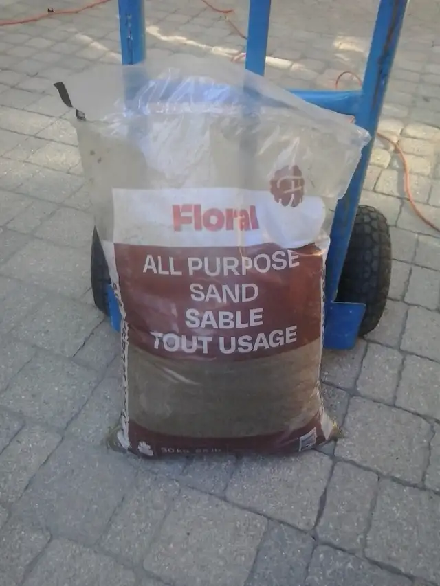 3/4 bag of sand free
