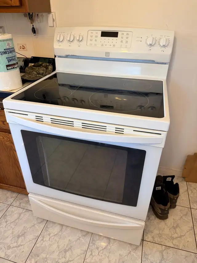 Stove/Oven  - Kenmore -  convection