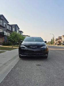 CHRYSLER GRAND CARAVAN SXT 2025 - Photo 3