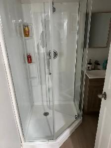 Private room and bathroom for rent - Photo 3
