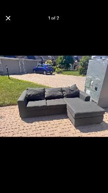Grey small sectional couch - Photo 2