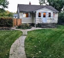 HOUSE FOR SALE BY OWNER…..781 1st St E, Shaunavon Sk