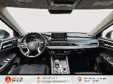 2022 Mitsubishi Outlander SE S AWD PANO ROOF PUSH BUTTON START H - Photo 12