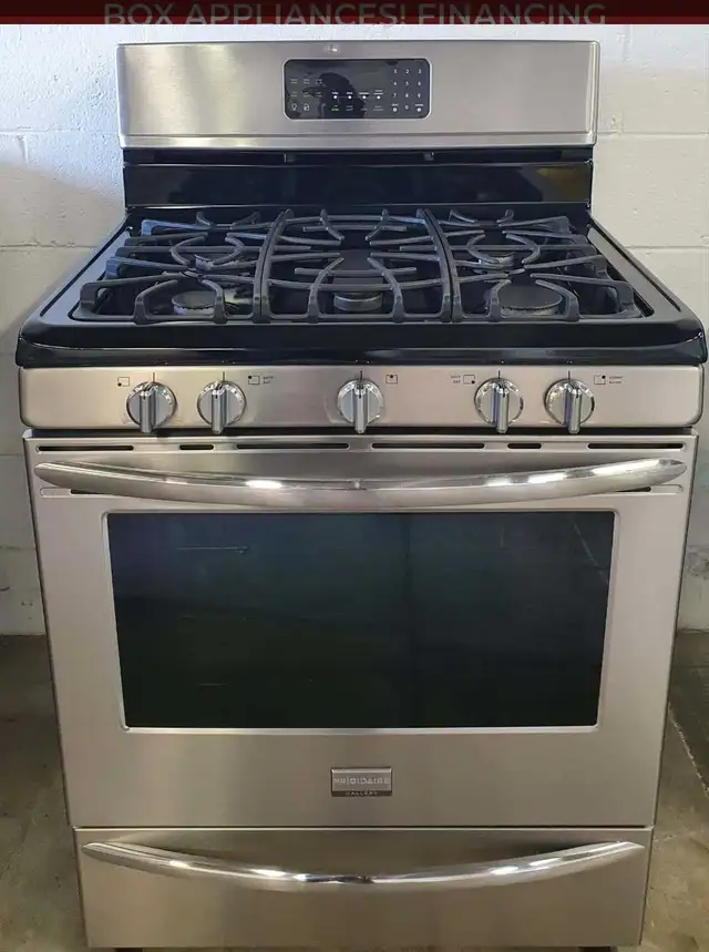 GAS RANGE FRIGIDAIRE FREE DELIVERY AND INSTALLATION