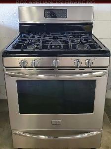 GAS RANGE FRIGIDAIRE FREE DELIVERY AND INSTALLATION