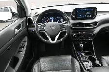 2020 Hyundai Tucson ULTIMATE! FULLY LOADED! Leather, Bluelink, - Photo 24