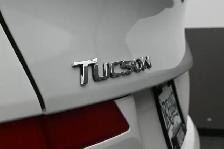 2020 Hyundai Tucson ULTIMATE! FULLY LOADED! Leather, Bluelink, - Photo 26