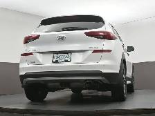 2020 Hyundai Tucson ULTIMATE! FULLY LOADED! Leather, Bluelink, - Photo 47