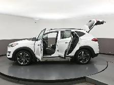 2020 Hyundai Tucson ULTIMATE! FULLY LOADED! Leather, Bluelink, - Photo 60