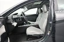 2025 Hyundai Elantra Luxury ALMOST NEW, Leather, Sunroof, Blueli - Photo 15