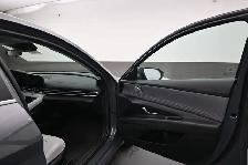 2025 Hyundai Elantra Luxury ALMOST NEW, Leather, Sunroof, Blueli - Photo 28