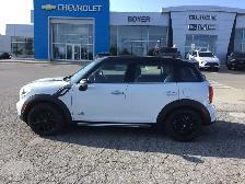 2016 MINI Cooper Countryman - Photo 2