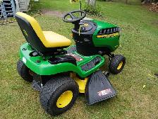 JOHN DEERE D125 LIKE NEW (MAGNETIC HILL AREA) - Photo 2