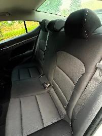 2017 Hyundai Elantra 4dr Sedan Automatic Limited SE - Photo 11