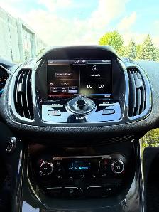2014 Ford Escape Titanium 4dr 4x4 Automatic - Photo 16