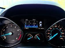 2014 Ford Escape Titanium 4dr 4x4 Automatic - Photo 22