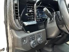 2024 Chevrolet Silverado 2500HD LT CREW CAB 4X4/NAVIGATION/360 C - Photo 35