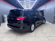 2021 Chrysler Grand Caravan - Photo 2