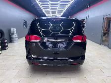 2021 Chrysler Grand Caravan - Photo 9