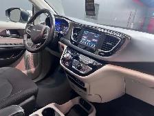 2021 Chrysler Grand Caravan - Photo 16
