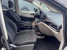 2021 Chrysler Grand Caravan - Photo 17