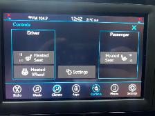 2021 Chrysler Grand Caravan - Photo 26