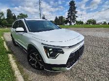 2026 Kia Niro SX FWD - Photo 2
