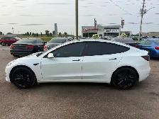 2022 Tesla Model 3 LONG RANGE - Photo 2