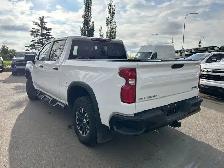 2025 Chevrolet Silverado 1500 ZR2 3LT 6.2L | Technology Package - Photo 4