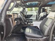 2024 GMC HUMMER EV Pickup 3X 4X4 | Heated & Cooled Seats - Photo 8
