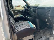 2014 GMC Savana - Photo 18