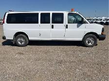 2015 GMC Savana - Photo 6