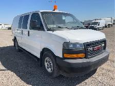 2019 GMC Savana - Photo 7