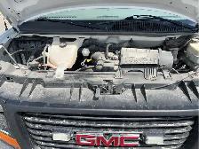 2015 GMC Savana - Photo 23