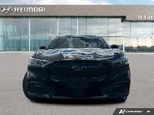 2025 Ford Mustang Mach-E Premium - Photo 8