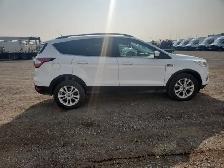 2017 Ford Escape - Photo 6