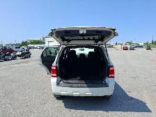 2011 Ford Escape - Photo 16