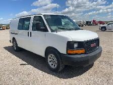2014 GMC Savana - Photo 7