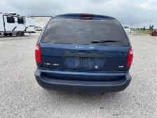 2002 Dodge Caravan - Photo 6