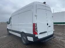 2021 Mercedes-Benz Sprinter - Photo 3