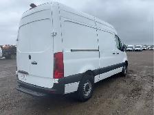 2021 Mercedes-Benz Sprinter - Photo 28