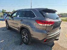 2017 Toyota Highlander - Photo 7