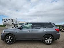 2020 Nissan Pathfinder - Photo 5