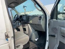 2011 Ford E-Series - Photo 17