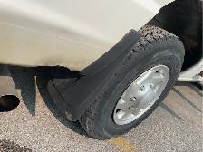 2011 Ford E-Series - Photo 31