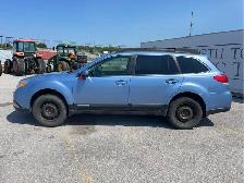 2010 Subaru Outback - Photo 8